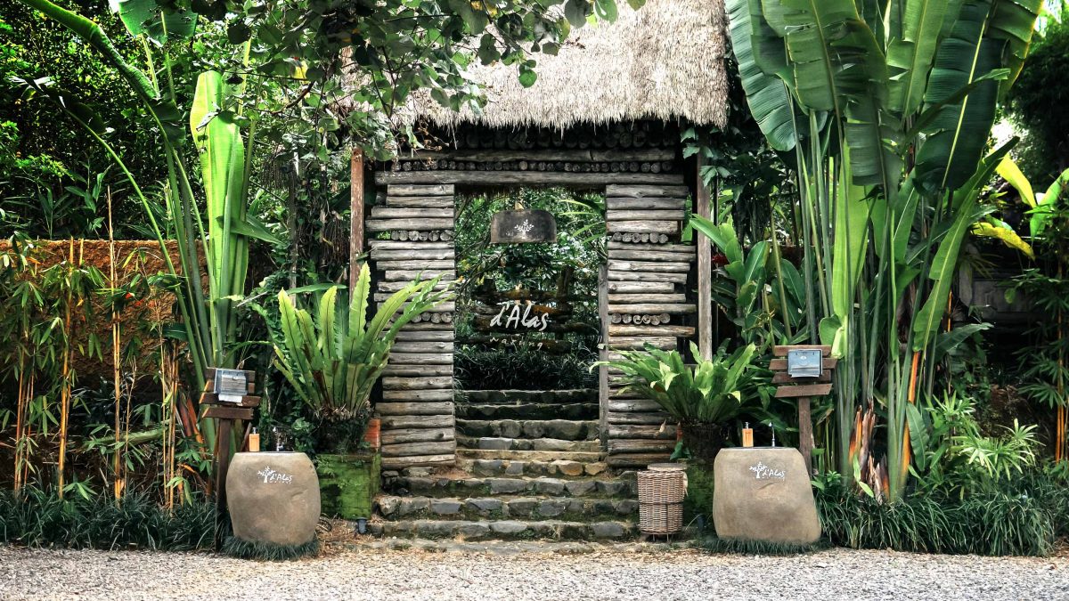Ubud Forest Cuisine at D’Alas Restaurant: Bali’s Immersive