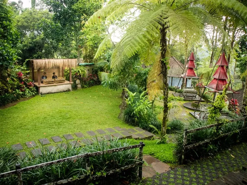 Relaxing Dining Bali: Your Ultimate Jungle Escape at D'alas